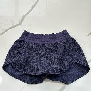 Lululemon lined shorts - 4 in
